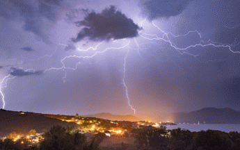 Plus de 9500 impacts de foudre ont été enregistrés sur la France le 13 mars