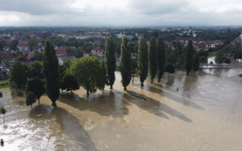Le Rhin en crue à Kehl en Allemagne ce vendredi matin.