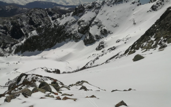 En Corse, le 27/04/2022, vers le Renoso Punta Alla Vetta (2 555 m).