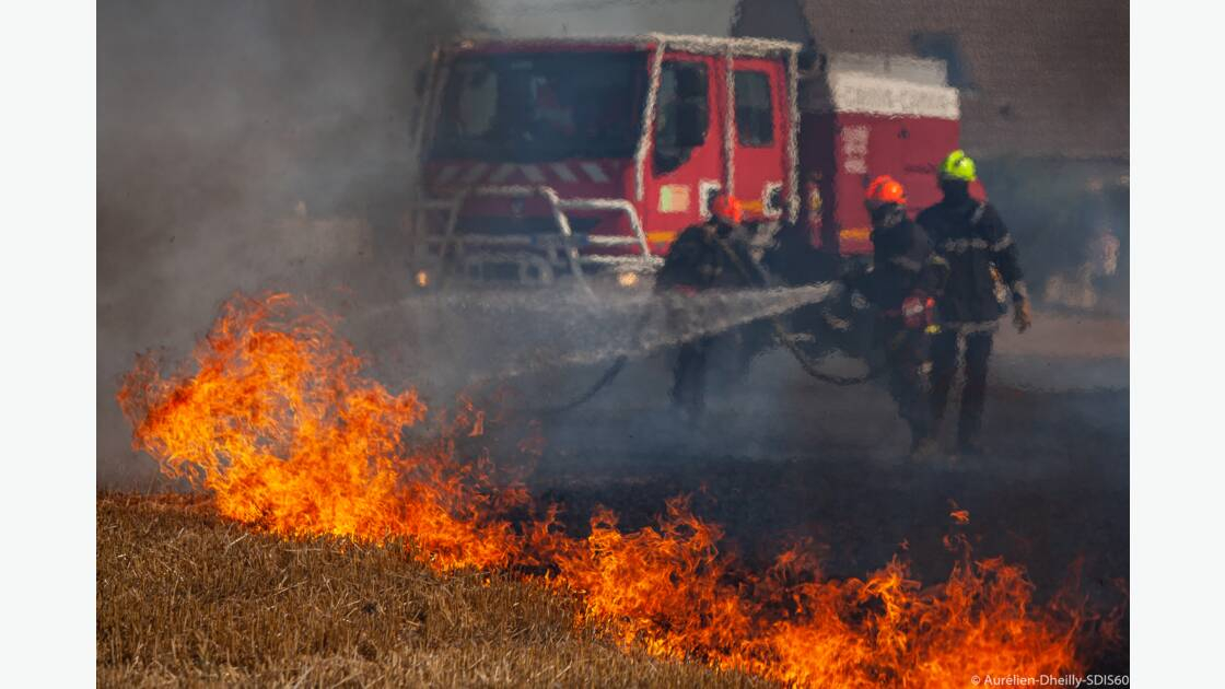 Feux d'espaces naturels et cultivés dans l'Oise, par Aurélien D.